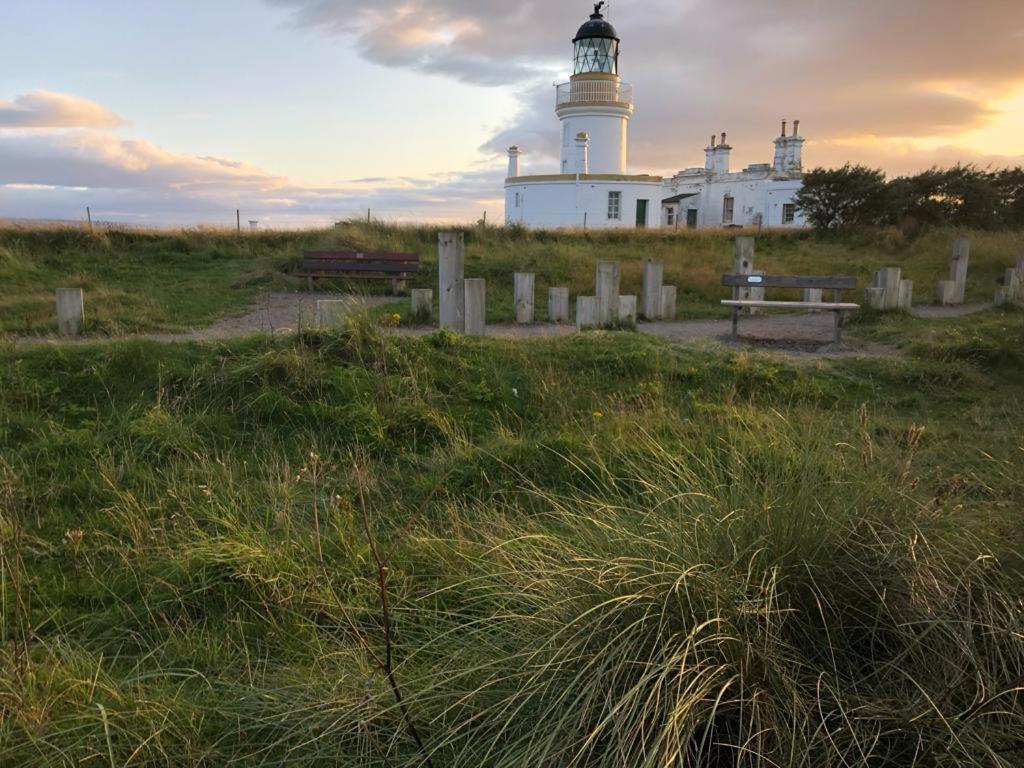 The Mended Drum Apartment Fortrose Bagian luar foto